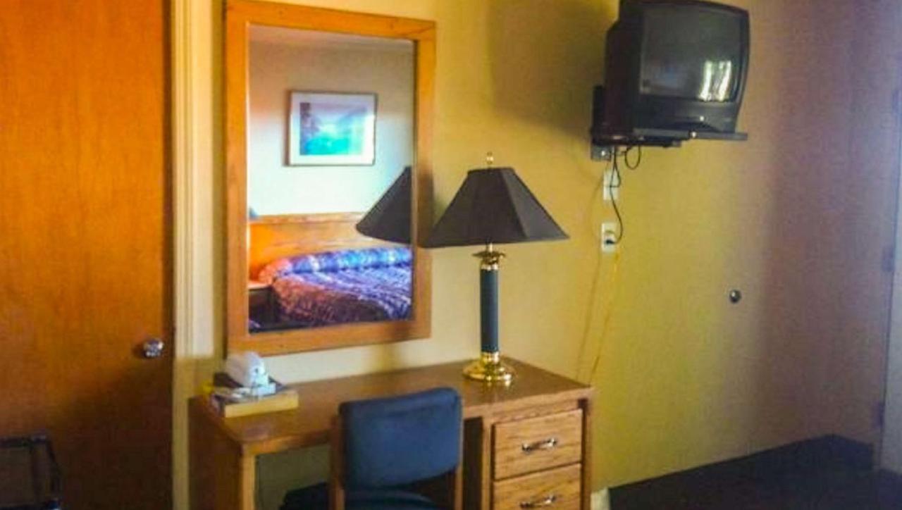 Juniper Motel マドラス エクステリア 写真