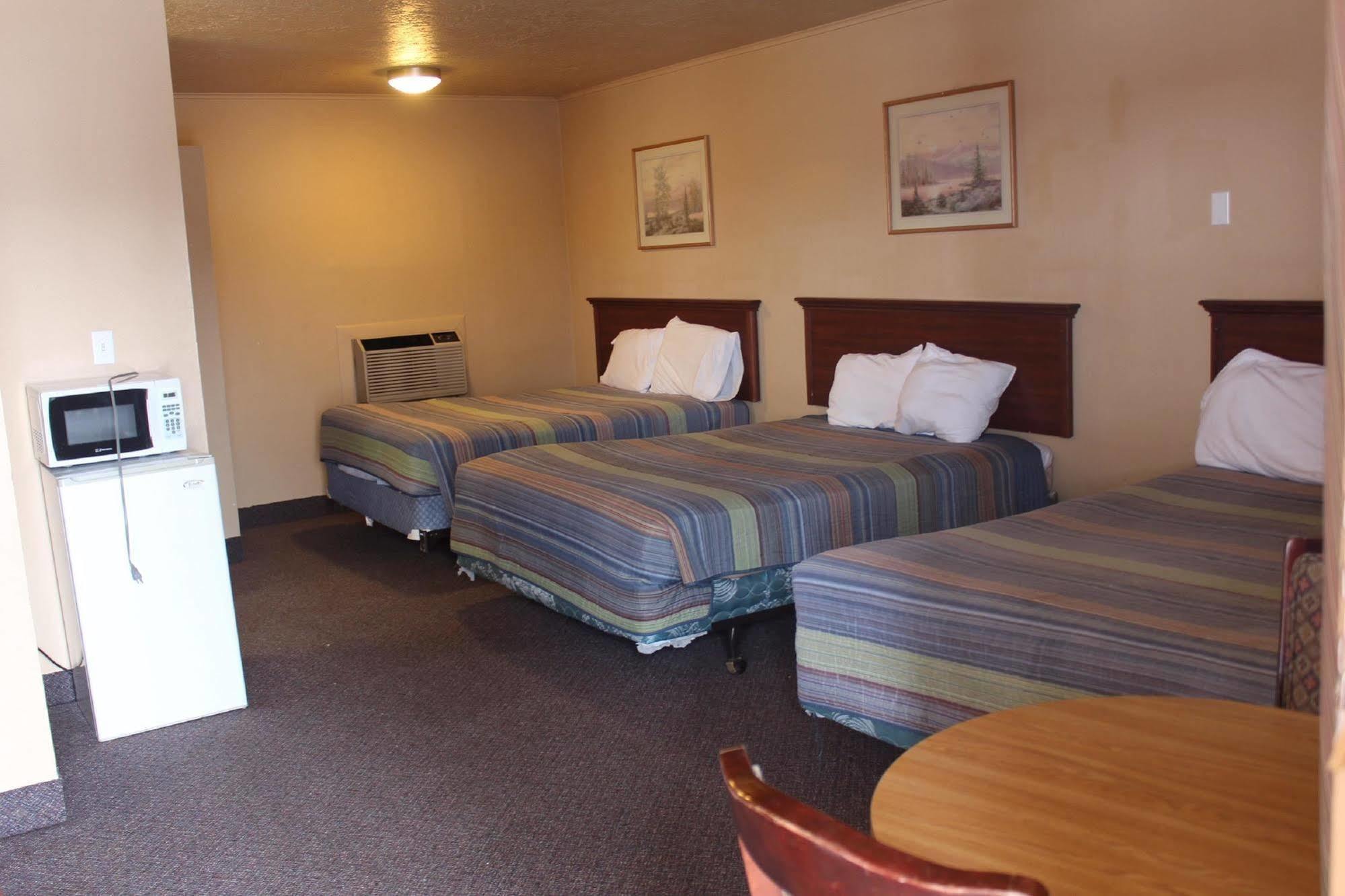 Juniper Motel マドラス エクステリア 写真